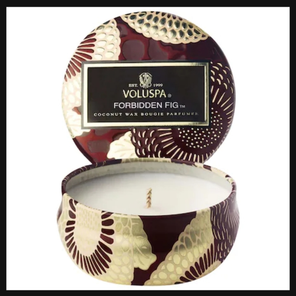 5/$30 🕯 BNWT Voluspa small candle - forbidden tiny fig, tiny tin .9 oz
